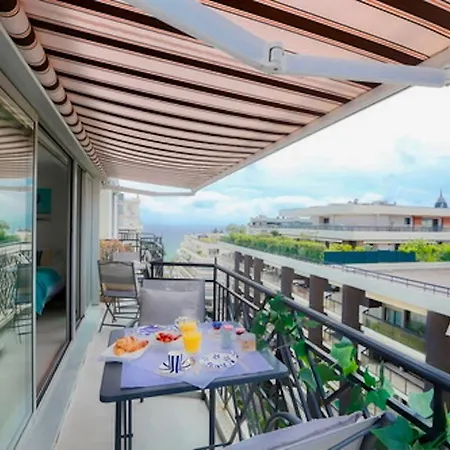 Apartment Loft Croisette Vue Cannes